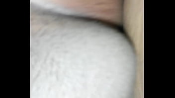 Mi Vecino Casado Me Coje Sin Condon thumbnail