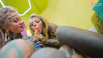 Alt girls tattooed lesbian dildo punk goth hippie spit tongue