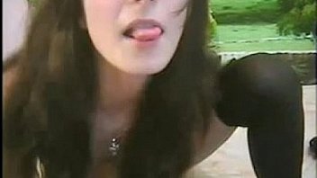 Beautiful thin body bared for camshow