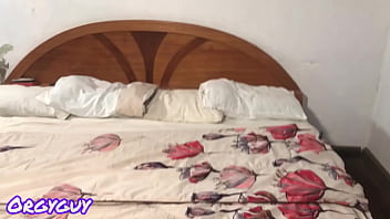 Couple invites goes wrong