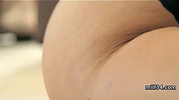 Incredibly hot cougar hardcore pussy pounding