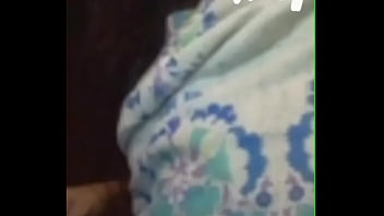 Que Hermosas Tetas Tiene thumbnail