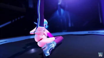 Slut miku shows off her body