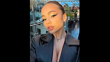 Попробуй не кончать на валю