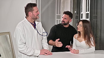 Gorgeous sex addict miami gets fucked dp style during therapy gp3258