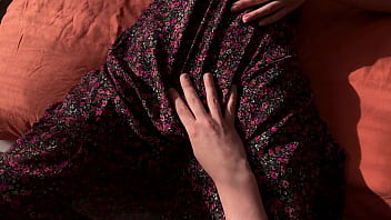 “we’re just rubbing no penetration ” teasing with stepsister ended by creamy fuck