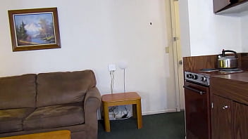 Simscristian05 update #291 naked around the rental condo nov 06 2025