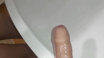 Married wife sucks like a whore and knows how to take a load in mouth