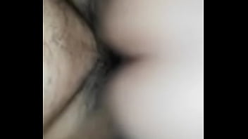 A Ella Le Encanta Montar thumbnail