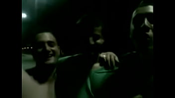 Narigudo Tonto Tomando Pirocada De Boquinha Malandra thumbnail