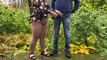 Couple that pees together stays together