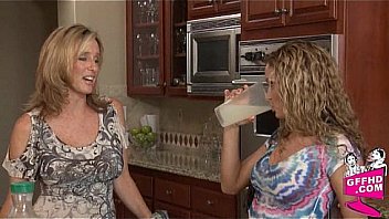 Lesbian desires 0613