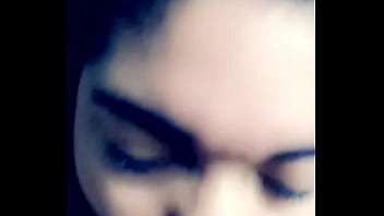 Kitty worshiping the great sage