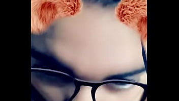 Kitty worshiping the great sage