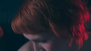 Love how hot wax feels on my feet