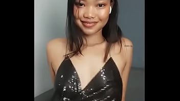 I wanna be your girlfriend yes or no