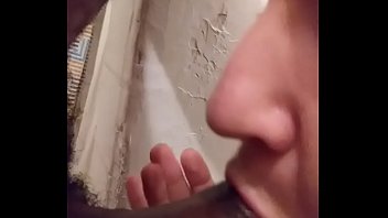 Autumn worships with her mouth