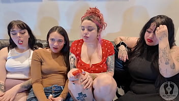 Four girls lollipop chewing gum fetish kissing licking 4k