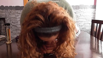 Mi hermanastra y su coño humedo