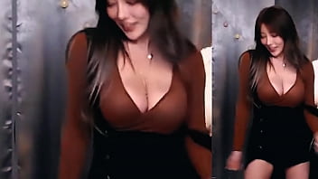 Bouncing boobs