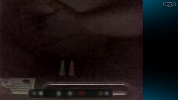 La gorda puflito masturbandose