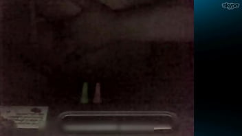 La gorda puflito masturbandose