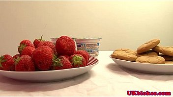 Muscular British Gay Threeway Studs thumbnail