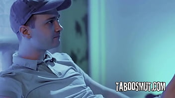 Virgin teen has sex with her geek friend