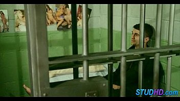 Stud fucks hot babe0702