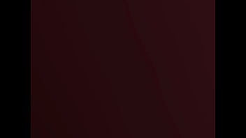 Mujer traga a mini chica