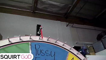 Siri dahl's squirting cunt gushing around porno dan's fingers