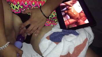 B vibe by the pooldeck