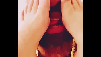 Yall lick feet i lick feet & toes