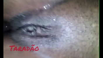 Socando gostoso no rabo da minha puta