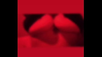 Mis tetas en tu cara pensalo