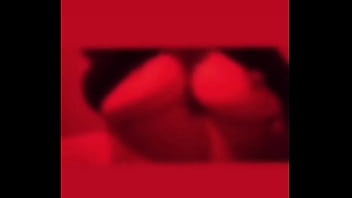 Mis tetas en tu cara pensalo