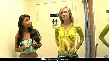 D with sex for cash 28