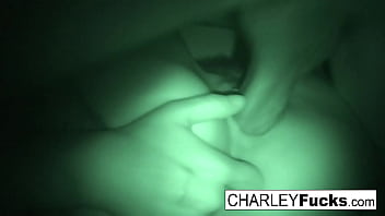 Brunette babe ges wild