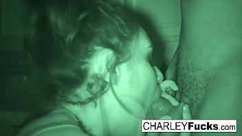 Brunette babe ges wild