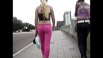 Novinha de suplex rosa teen 1