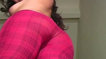 Nylon fetish hottie knows how to tease