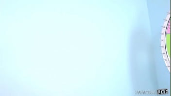 Watch the perfect pussy of val dodds cum for you