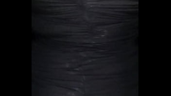 Sexo no estacionamento do shopping sexo em local público me encontrei com uma gostosa do tinder e não suportamos o tesão transamos no estacionamento mesmo sexo em local proibido