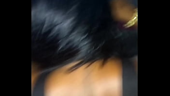 Sexo no estacionamento do shopping sexo em local público me encontrei com uma gostosa do tinder e não suportamos o tesão transamos no estacionamento mesmo sexo em local proibido