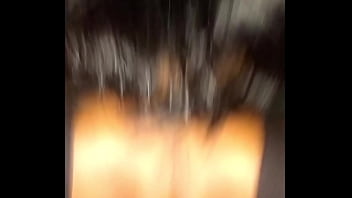 Sexo no estacionamento do shopping sexo em local público me encontrei com uma gostosa do tinder e não suportamos o tesão transamos no estacionamento mesmo sexo em local proibido