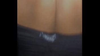 Sexo no estacionamento do shopping sexo em local público me encontrei com uma gostosa do tinder e não suportamos o tesão transamos no estacionamento mesmo sexo em local proibido