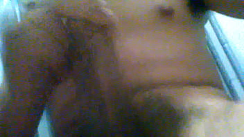 Masturbandome caliente en el baño de mi casa