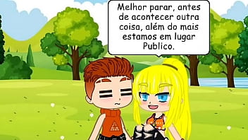 Rapariga tesuda transa com 3 raparigos