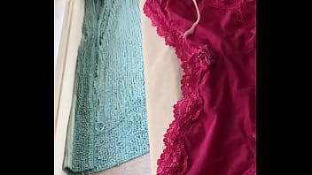 Limp Sissy Wank And Cum thumbnail