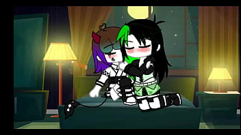 Olívia vê lele se masturbando e começa a chupar a buceta dela até gozar